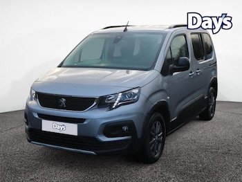 Used Peugeot Rifter 2023 for sale - 76557424: Photo