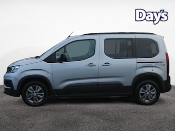 Used Peugeot Rifter 2023 for sale - 76557424: Photo