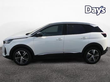 Used Peugeot 3008 2023 for sale - 79735997: Photo
