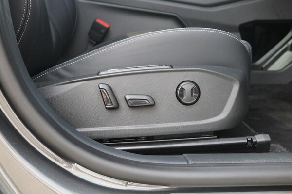 Used Ford Explorer 2024 for sale - 75016777: Photo 11