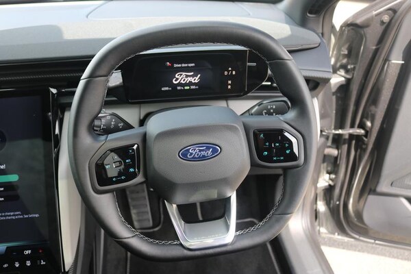 Used Ford Explorer 2024 for sale - 75016777: Photo 13