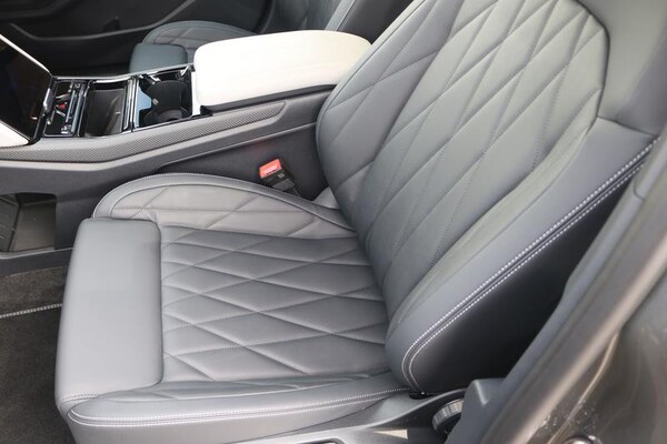 Used Ford Explorer 2024 for sale - 75016777: Photo 23
