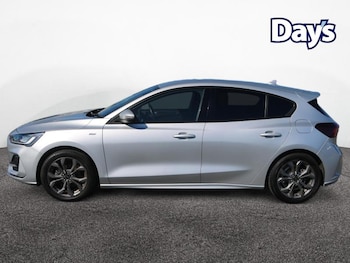 Used Ford Focus 2022 for sale - 78376802: Photo
