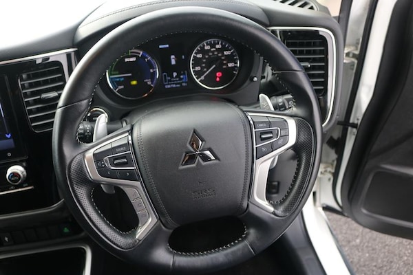 Used Mitsubishi Outlander 2020 for sale - 76046609: Photo 13