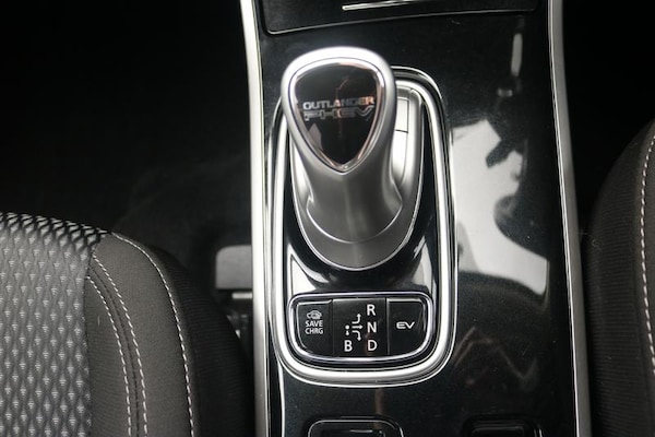 Used Mitsubishi Outlander 2020 for sale - 76046609: Photo 18