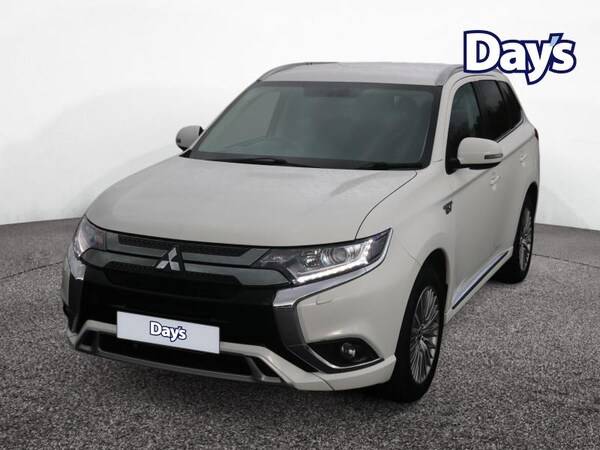 Used Mitsubishi Outlander 2020 for sale - 76046609: Photo 3