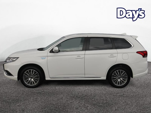 Used Mitsubishi Outlander 2020 for sale - 76046609: Photo 4