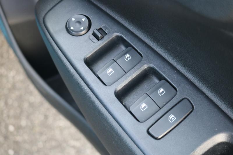 Used Hyundai i10 2023 for sale - 76835760: Photo 12