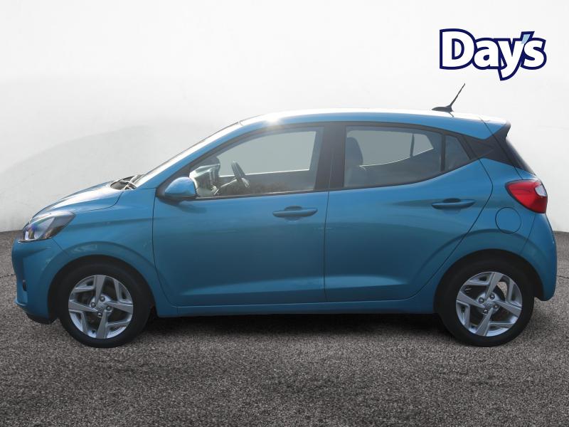 Used Hyundai i10 2023 for sale - 76835760: Photo 4