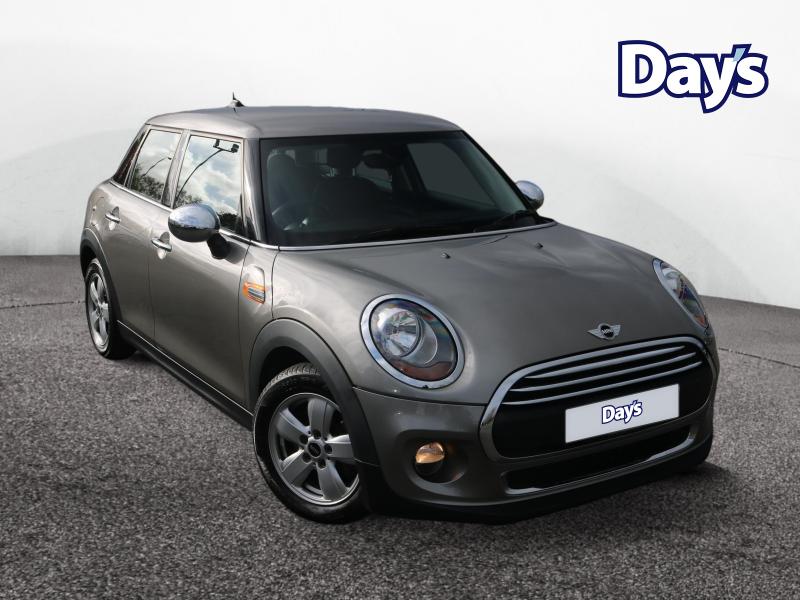 Used MINI Hatch 2017 for sale - 76382060: Photo 1