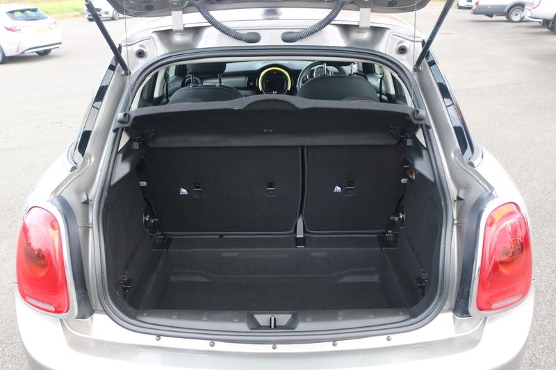 Used MINI Hatch 2017 for sale - 76382060: Photo 19