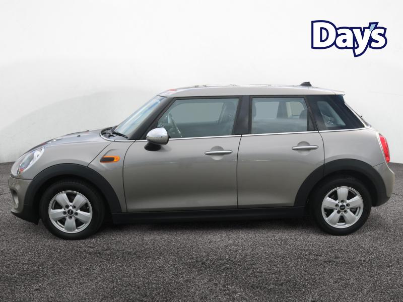 Used MINI Hatch 2017 for sale - 76382060: Photo 4