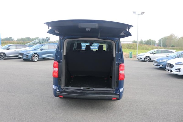 Used Peugeot Traveller 2019 for sale - 74947021: Photo 19