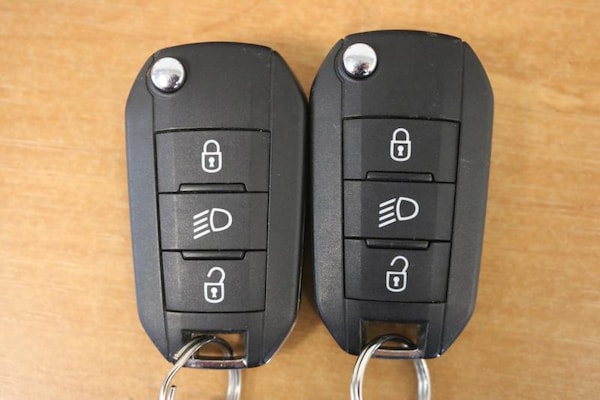 Used Peugeot Traveller 2019 for sale - 74947021: Photo 24