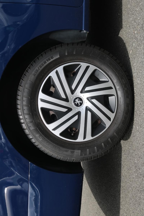 Used Peugeot Traveller 2019 for sale - 74947021: Photo 9