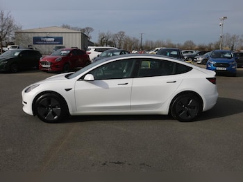 Used Tesla Model 3 2023 for sale - 77983630: Photo