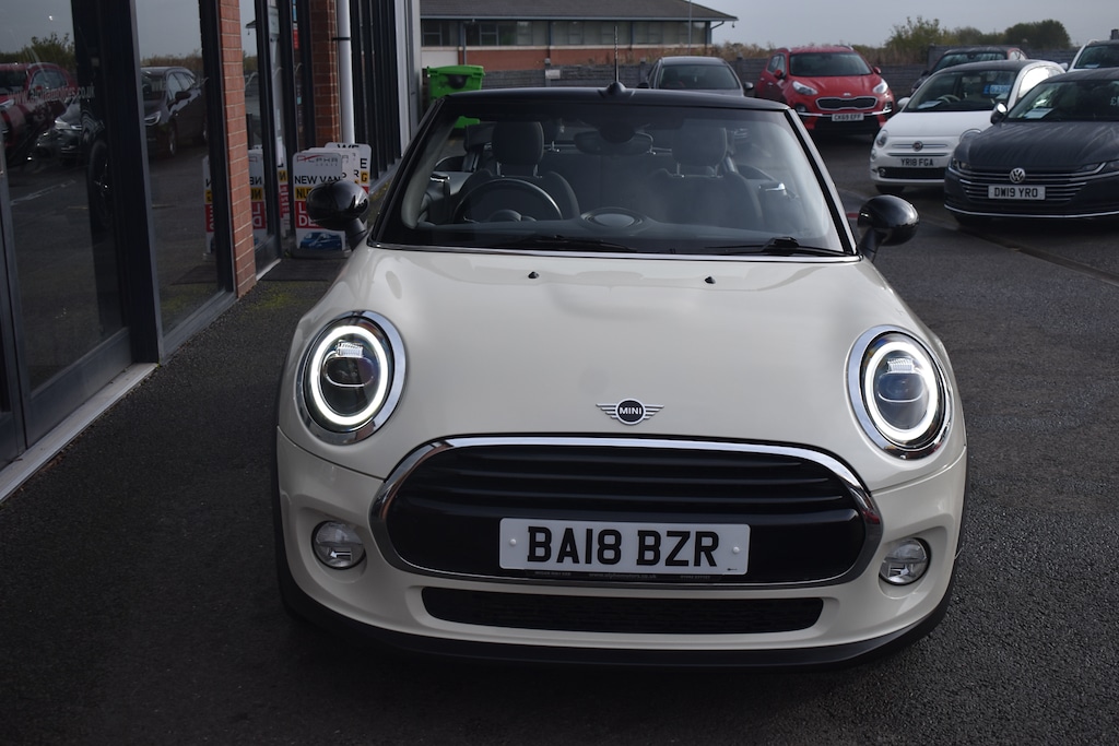 Used MINI Convertible 2018 for sale - 76428415: Photo 3