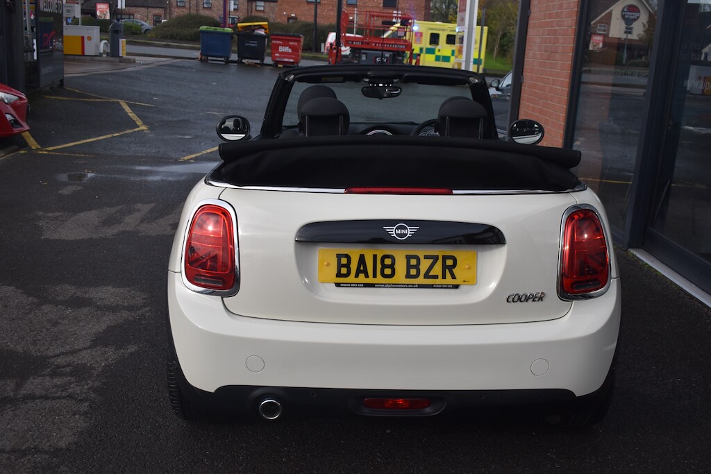 Used MINI Convertible 2018 for sale - 76428415: Photo 8