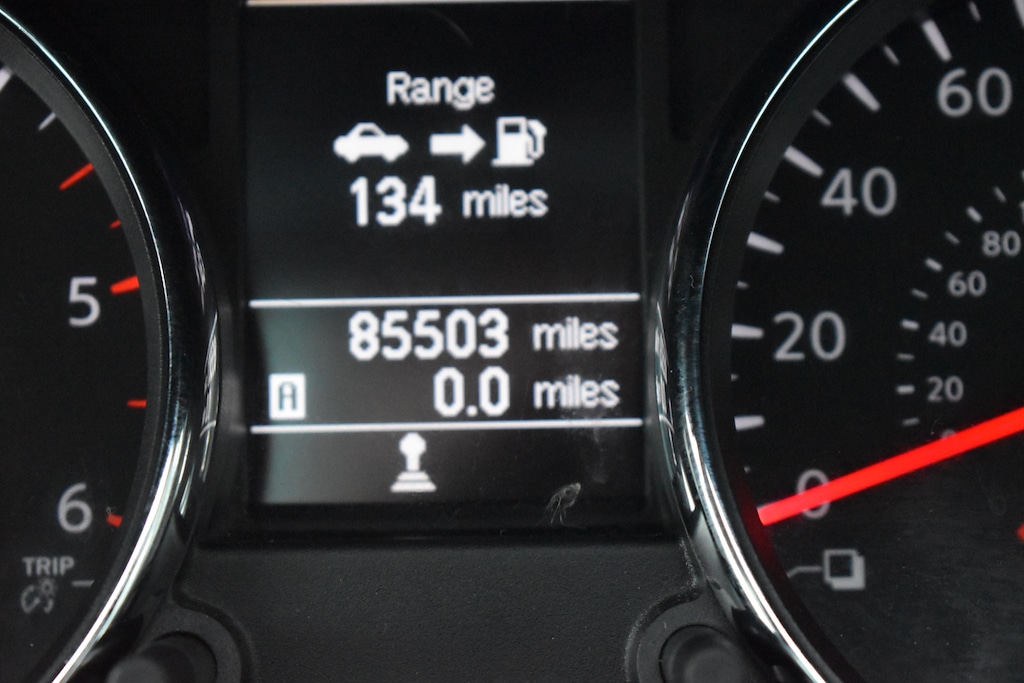 Used Nissan Qashqai 2012 for sale - 76332359: Photo 10