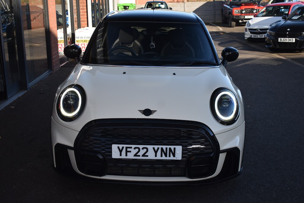 Used MINI Hatch 2022 for sale - 76191198: Photo 3