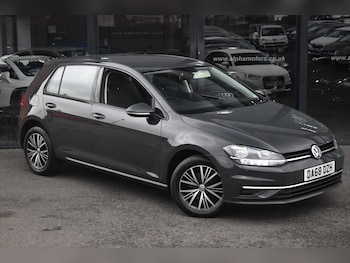 Used Volkswagen Golf 2018 for sale - 75959839: Photo