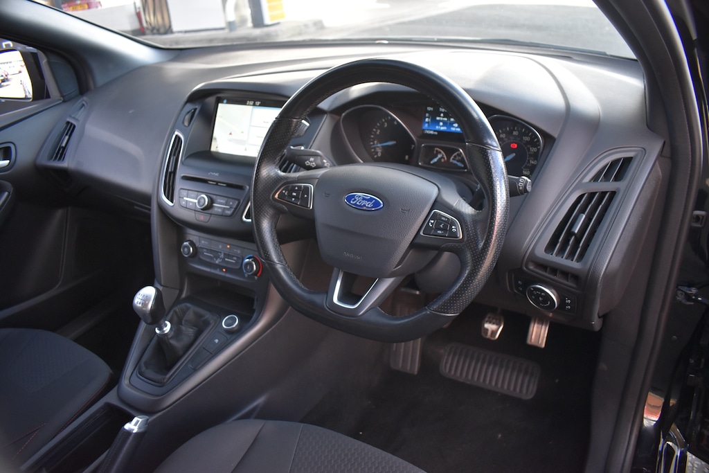 Used Ford Focus 2018 for sale - 78133738: Photo 9