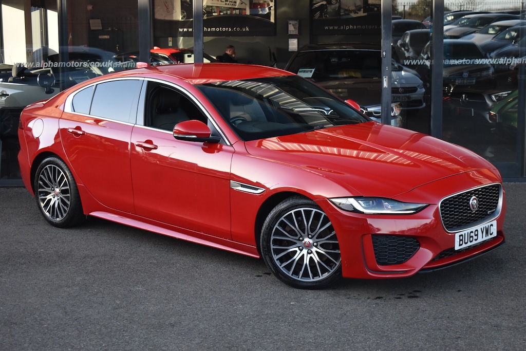 Used Jaguar XE 2019 for sale - 77740330: Photo 1
