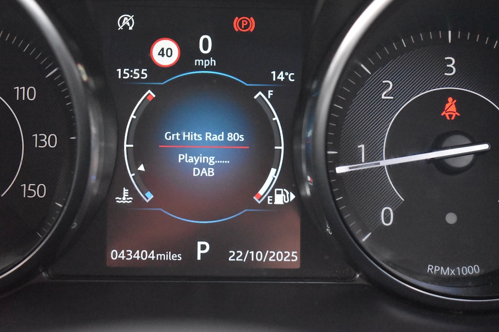 Used Jaguar E-Pace 2019 for sale - 76351124: Photo 10