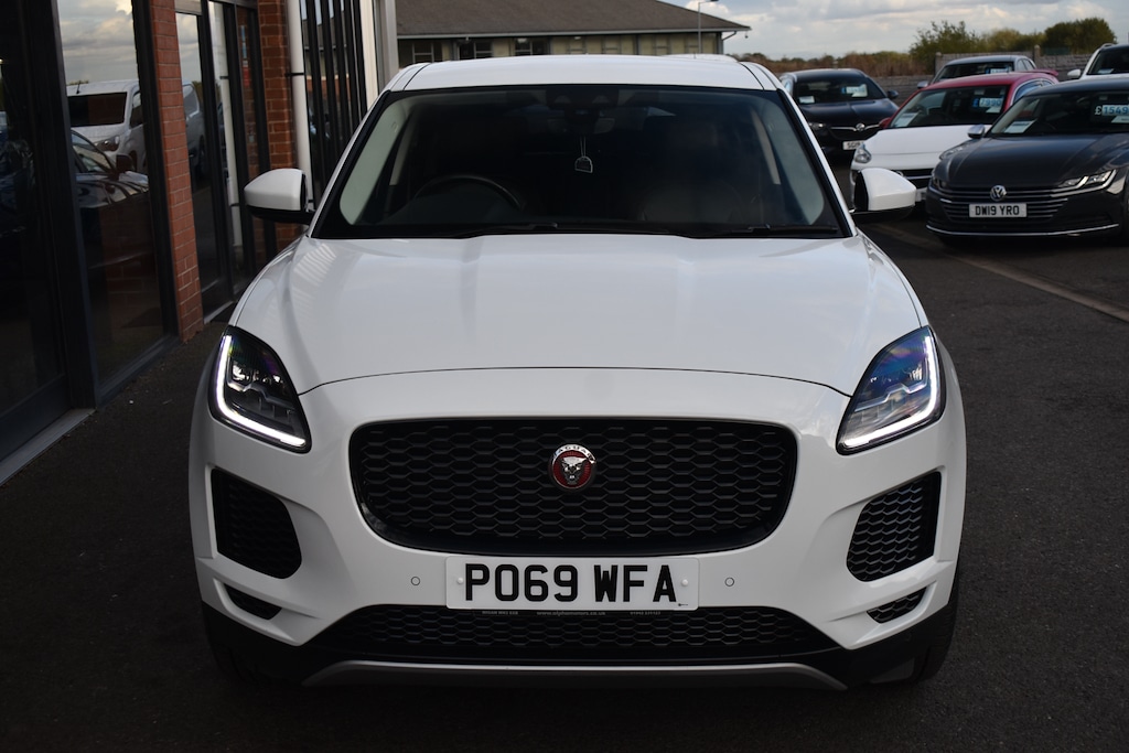 Used Jaguar E-Pace 2019 for sale - 76351124: Photo 3