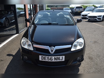 Used Vauxhall Tigra 2006 for sale - 79031894: Photo