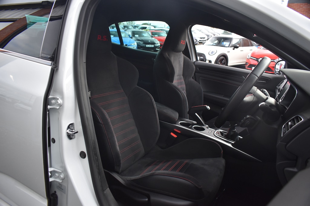 Used Renault Megane 2019 for sale - 76332332: Photo 8