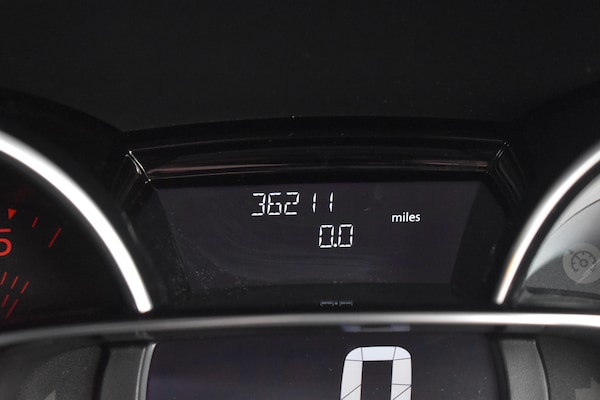 Used Renault Clio 2019 for sale - 76276954: Photo 10