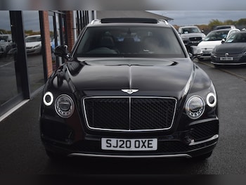 Used Bentley Bentayga 2020 for sale - 76480026: Photo