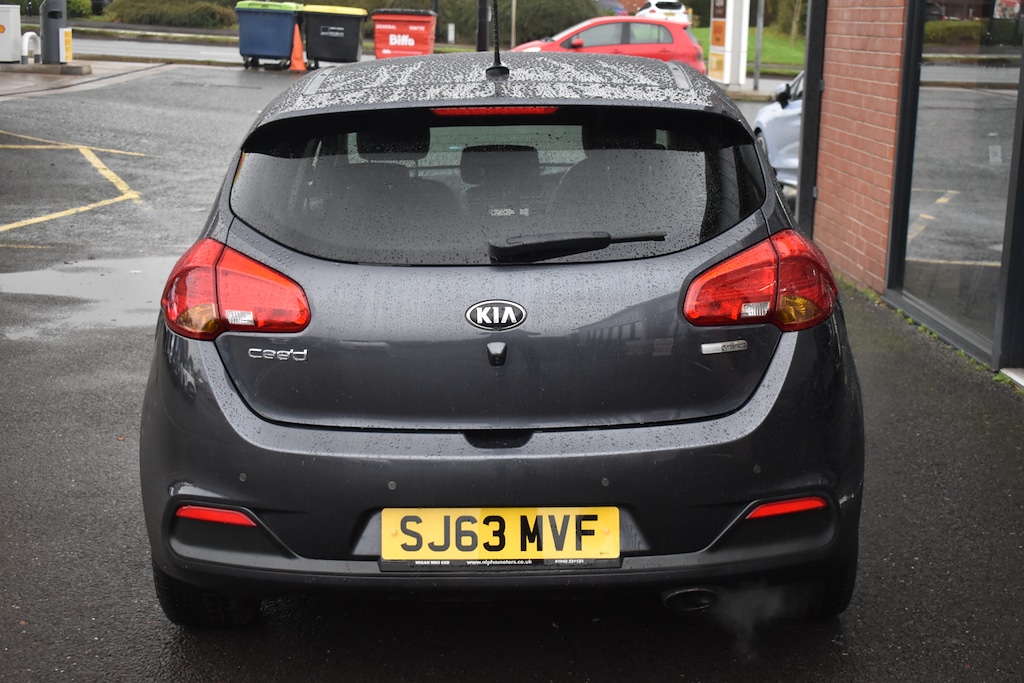 Used Kia Ceed 2013 for sale - 76589961: Photo 8