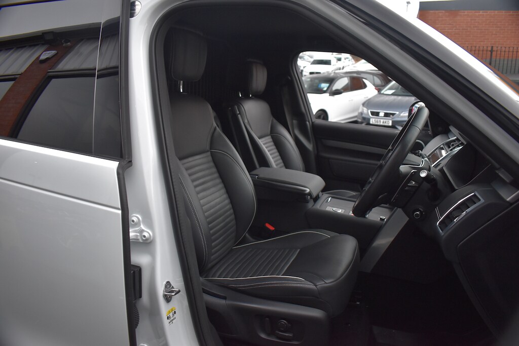 Used Land Rover Discovery 2024 for sale - 77526463: Photo 9