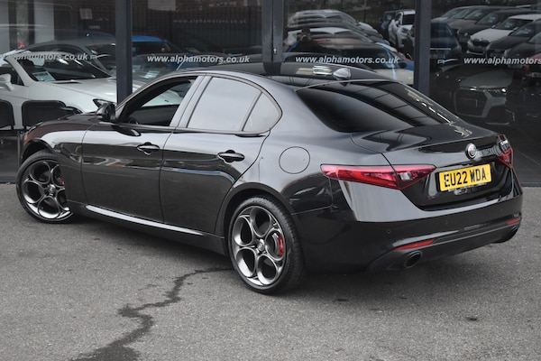 Used Alfa Romeo Giulia 2022 for sale - 76261781: Photo 2