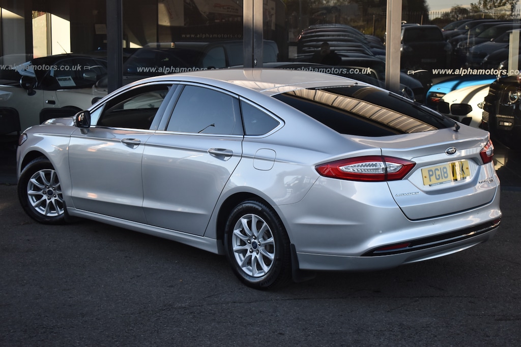 Used Ford Mondeo 2018 for sale - 76659763: Photo 2