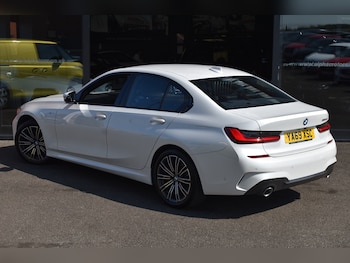 Used BMW 3 Series 2019 for sale - 79160318: Photo