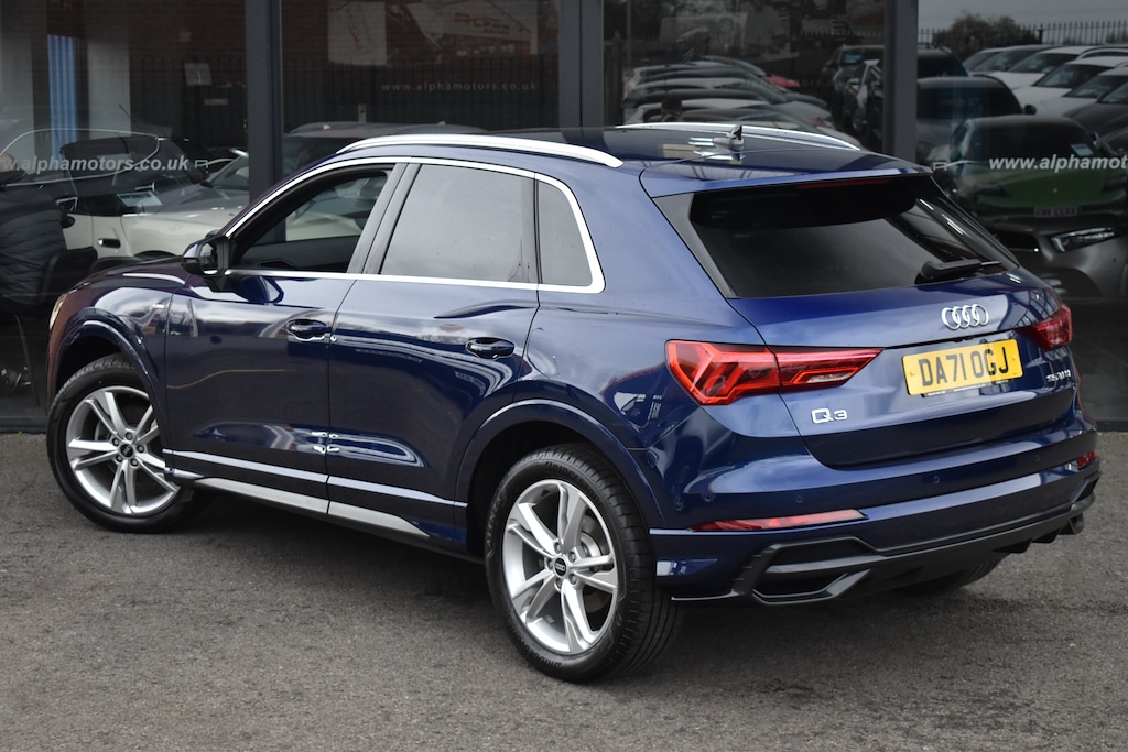 Used Audi Q3 2021 for sale - 77927991: Photo 2