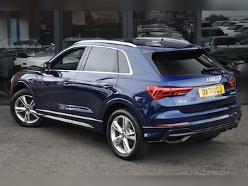Used Audi Q3 2021 for sale - 77927991: Photo