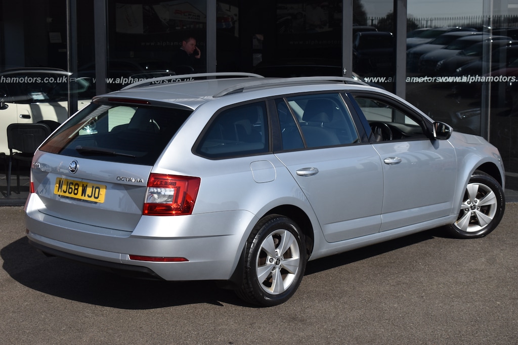 Used Skoda Octavia 2026 for sale - 77942486: Photo 7