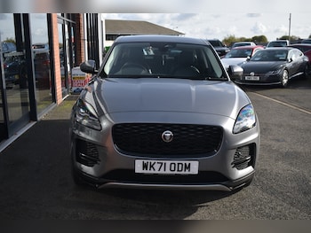 Used Jaguar E-Pace 2021 for sale - 76404956: Photo