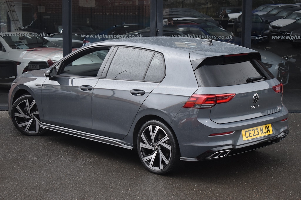 Used Volkswagen Golf 2023 for sale - 75943646: Photo 2