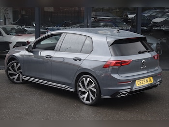 Used Volkswagen Golf 2023 for sale - 75943646: Photo