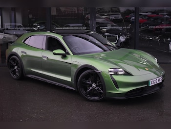 Used Porsche Taycan 2022 for sale - 77300716: Photo