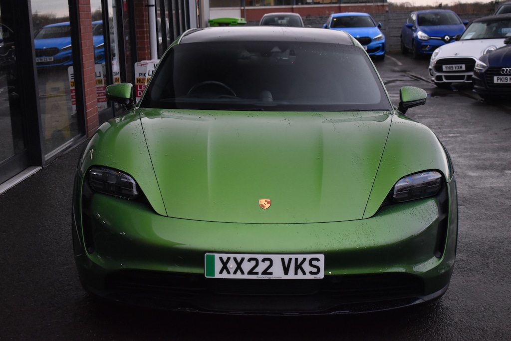 Used Porsche Taycan 2022 for sale - 77300716: Photo 3