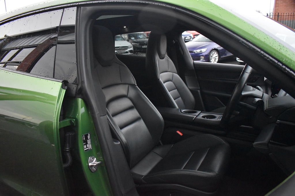 Used Porsche Taycan 2022 for sale - 77300716: Photo 8