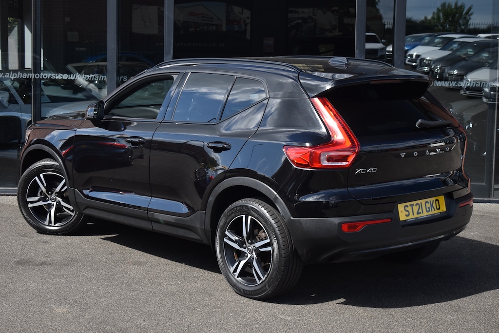 Used Volvo XC40 2021 for sale - 76948707: Photo 2