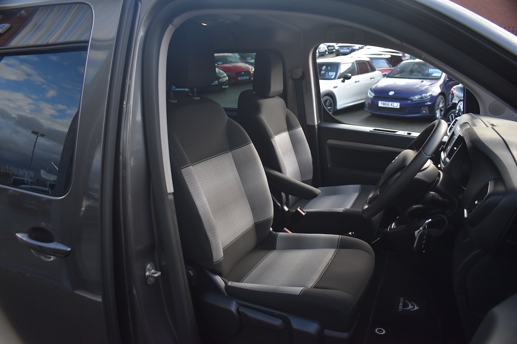 Used Citroen Space Tourer 2019 for sale - 76722457: Photo 8