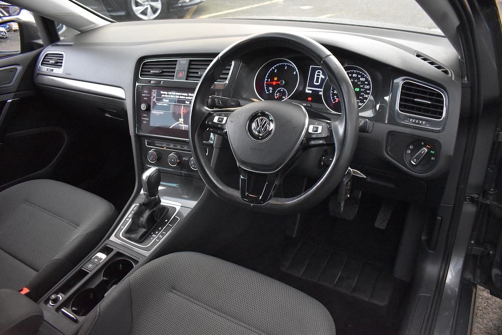 Used Volkswagen Golf 2019 for sale - 77307911: Photo 10